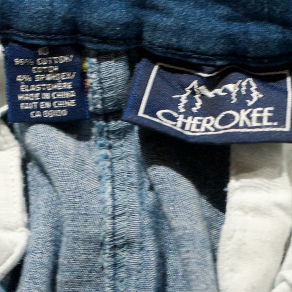 Vintage Cherokee jean skirt - Picture 3 of 4